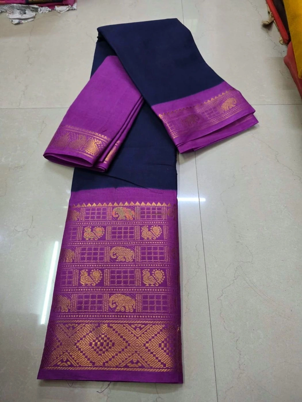 Madurai Sungudi Mayuri Cotton Sarees 6