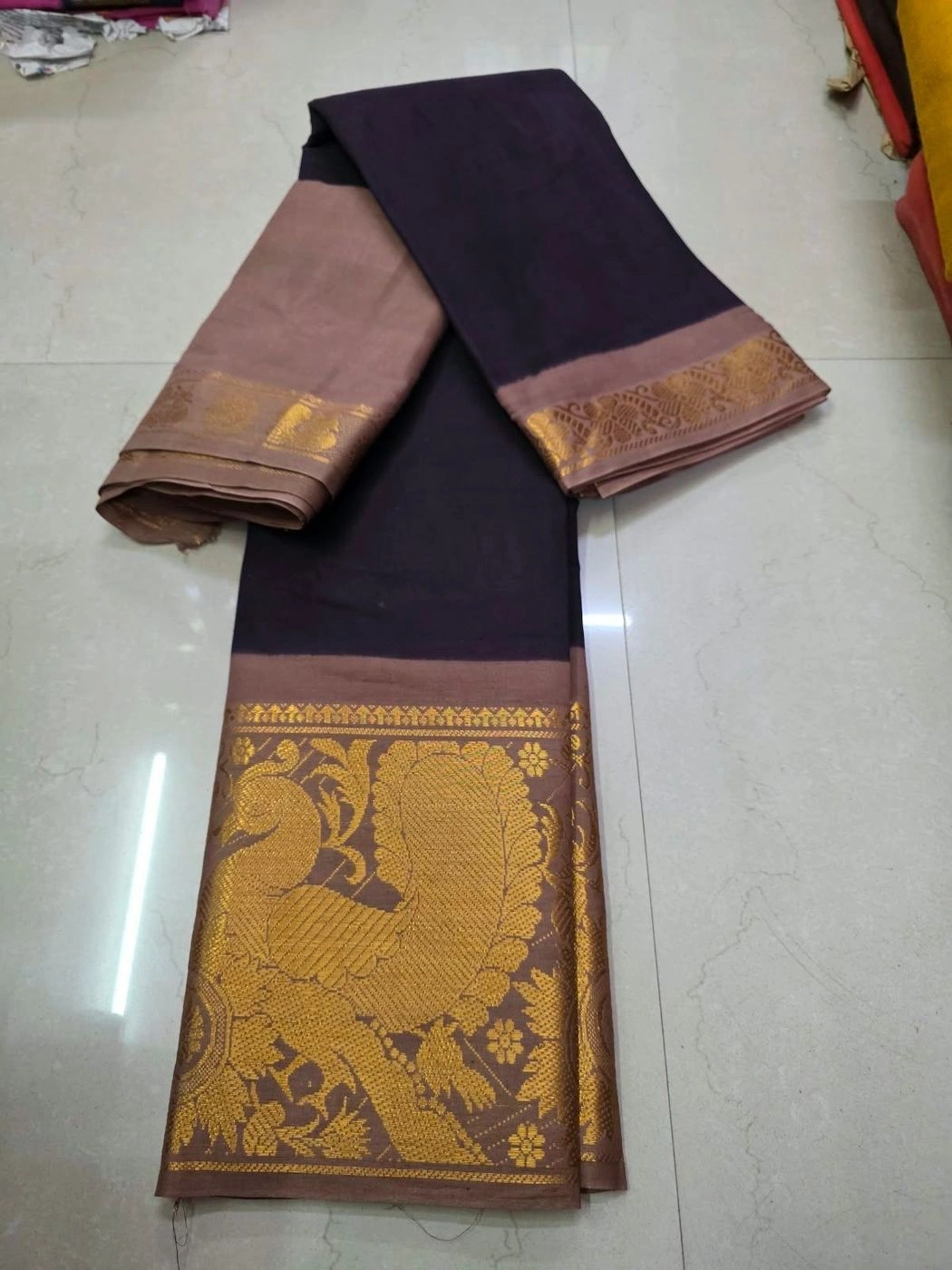 Madurai Sungudi Mayuri Cotton Sarees 9