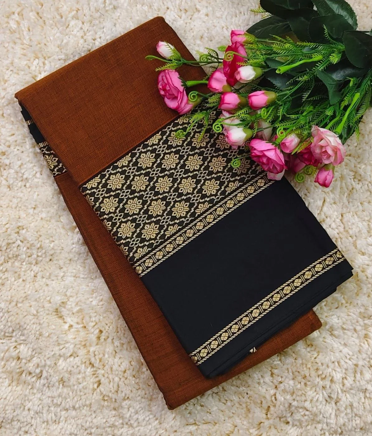 Narayanpet big Border Cotton Sarees 10