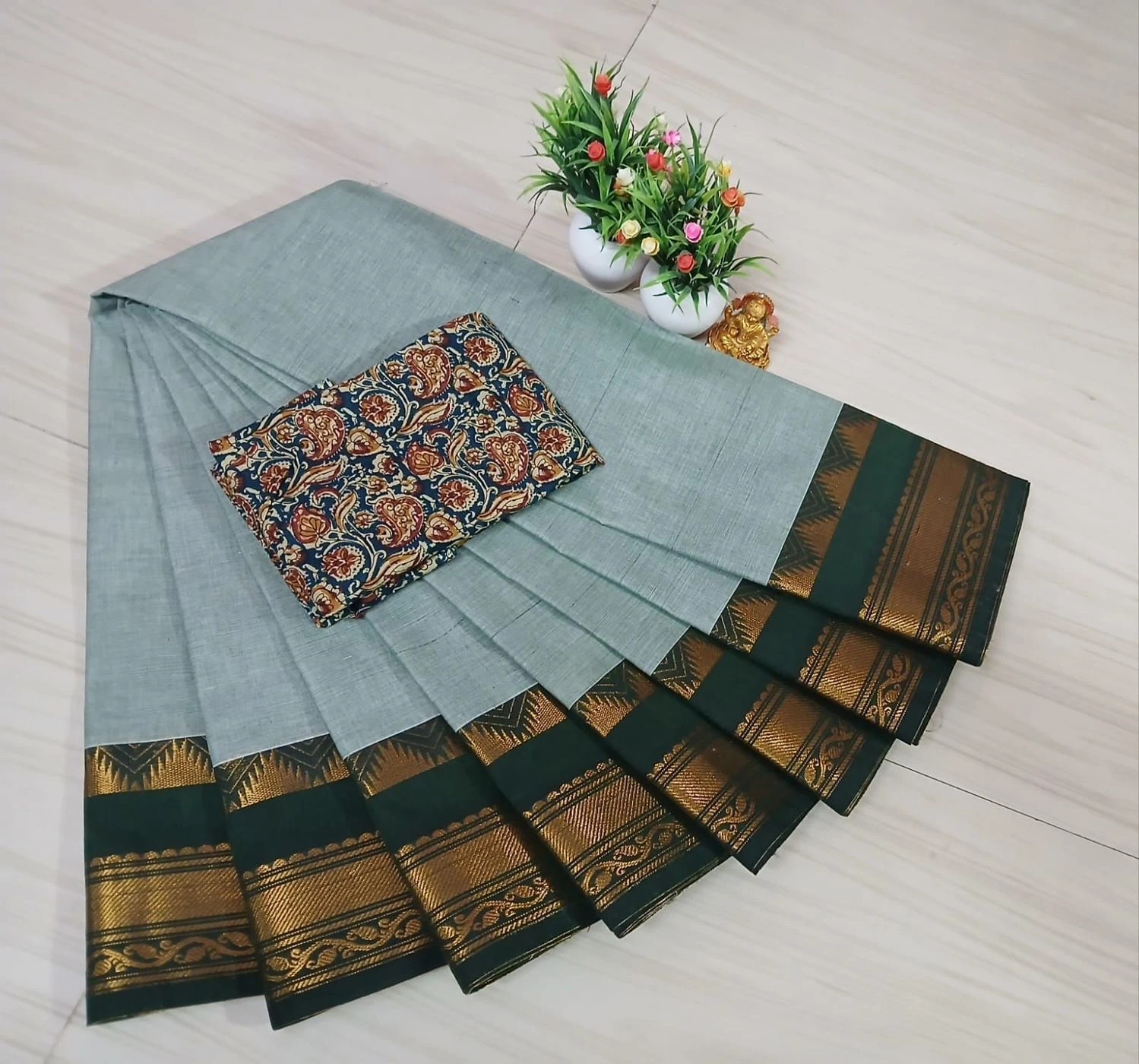 Chettinad Fancy Cotton Plain Sarees 20