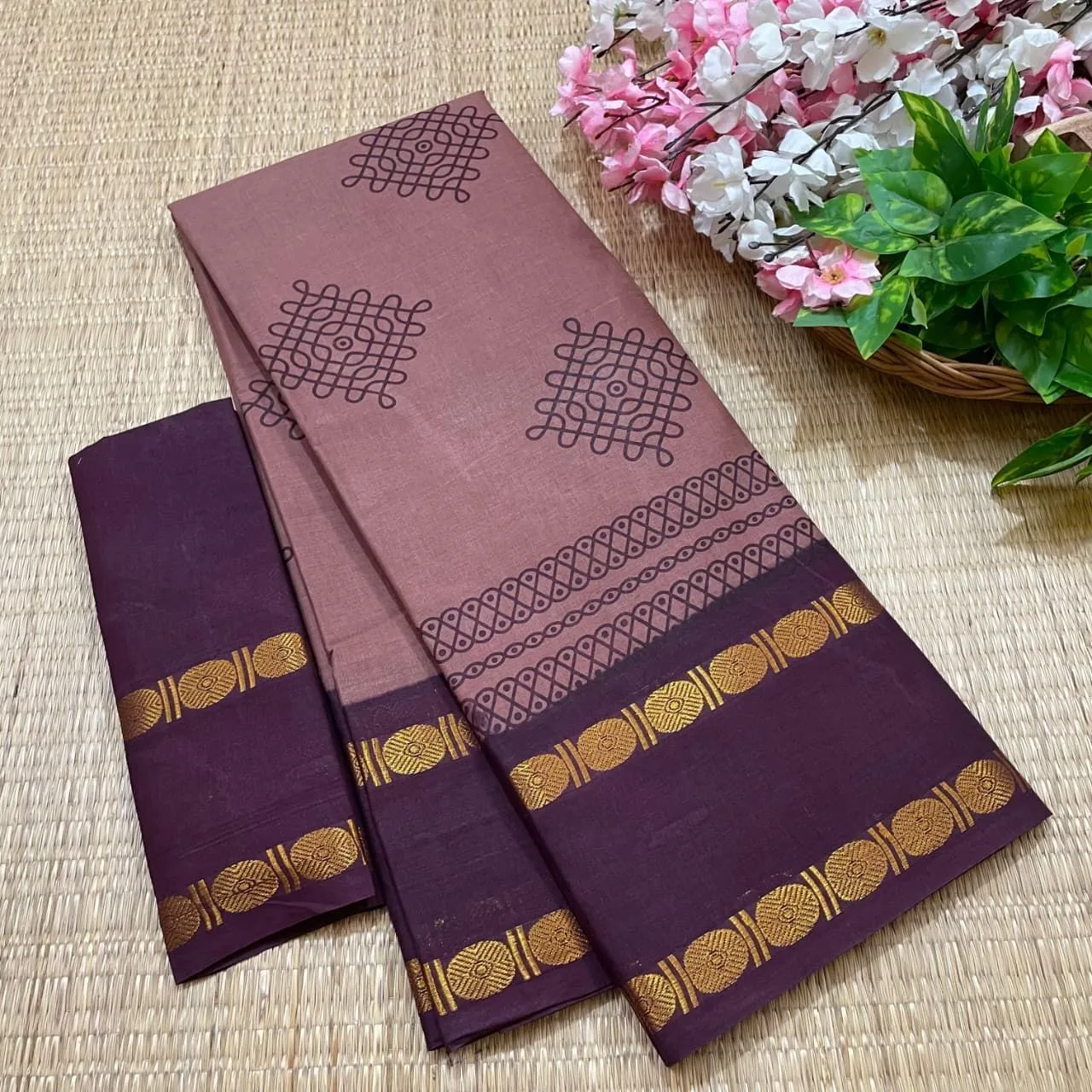 Sungudi Cotton Kolam Printed Sarees 4