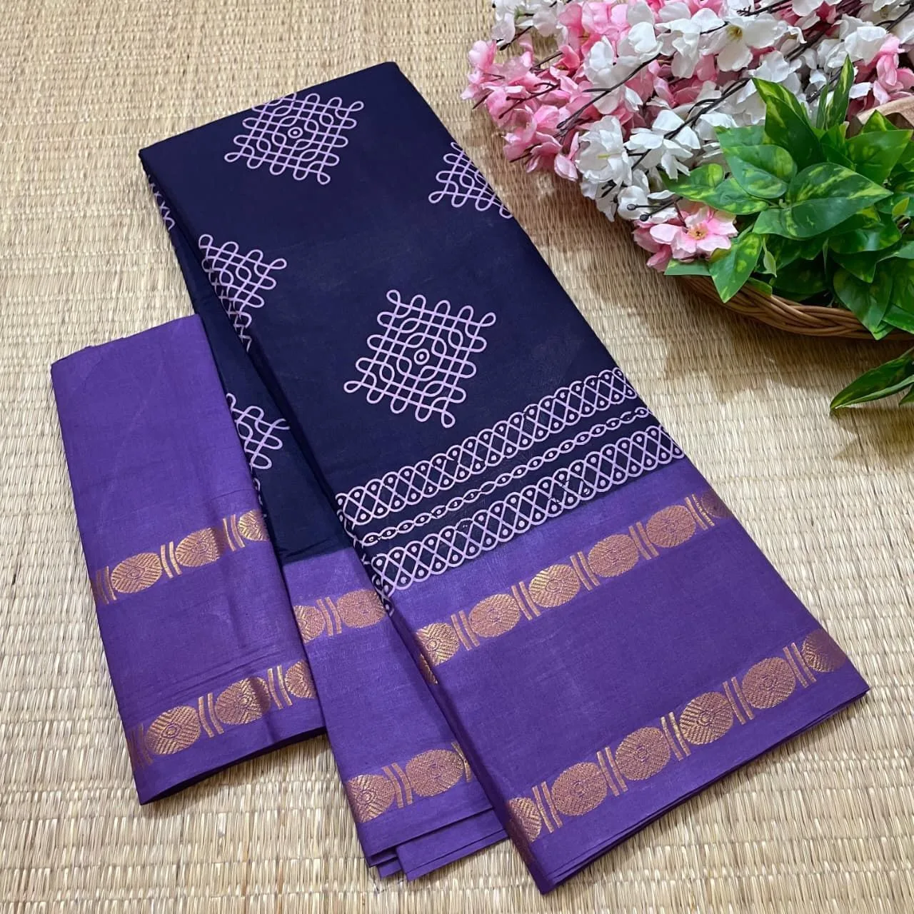 Sungudi Cotton Kolam Printed Sarees 5