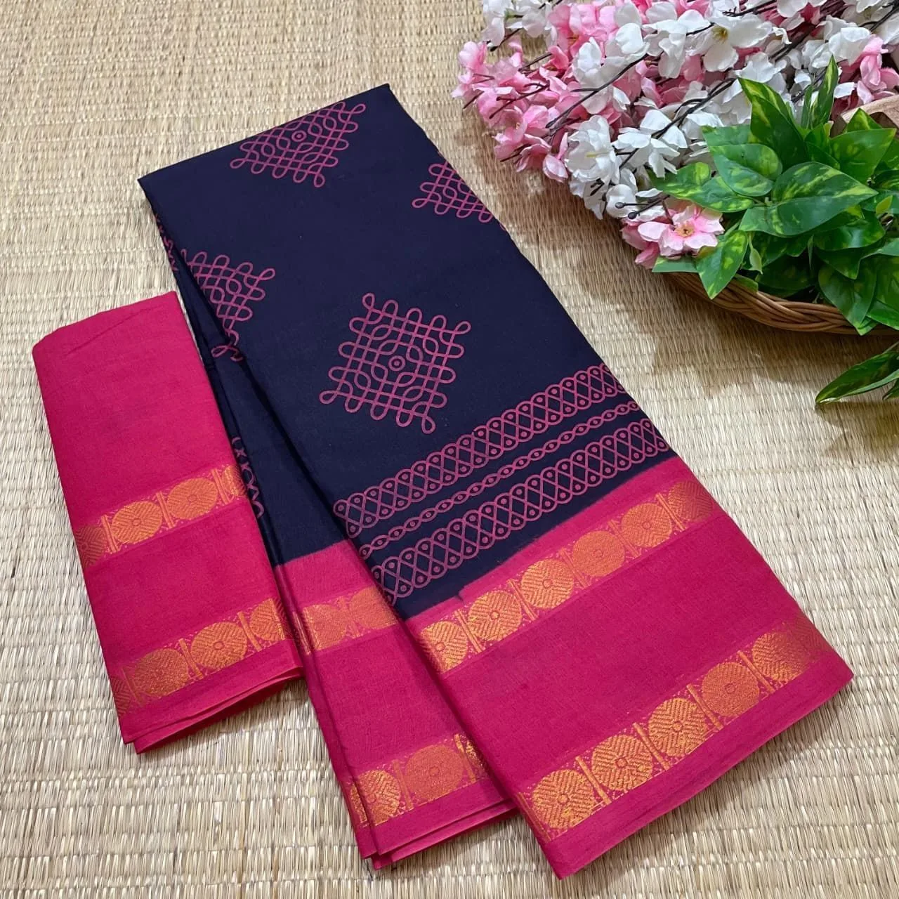 Sungudi Cotton Kolam Printed Sarees 7