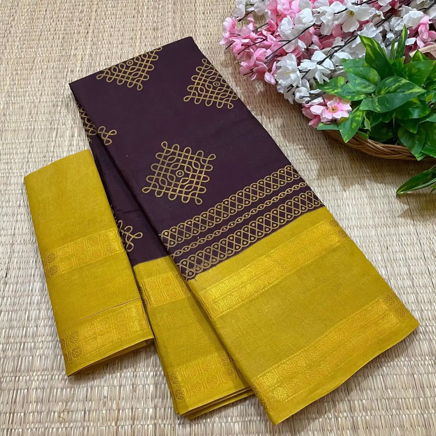Sungudi Cotton Kolam Printed Sarees 12
