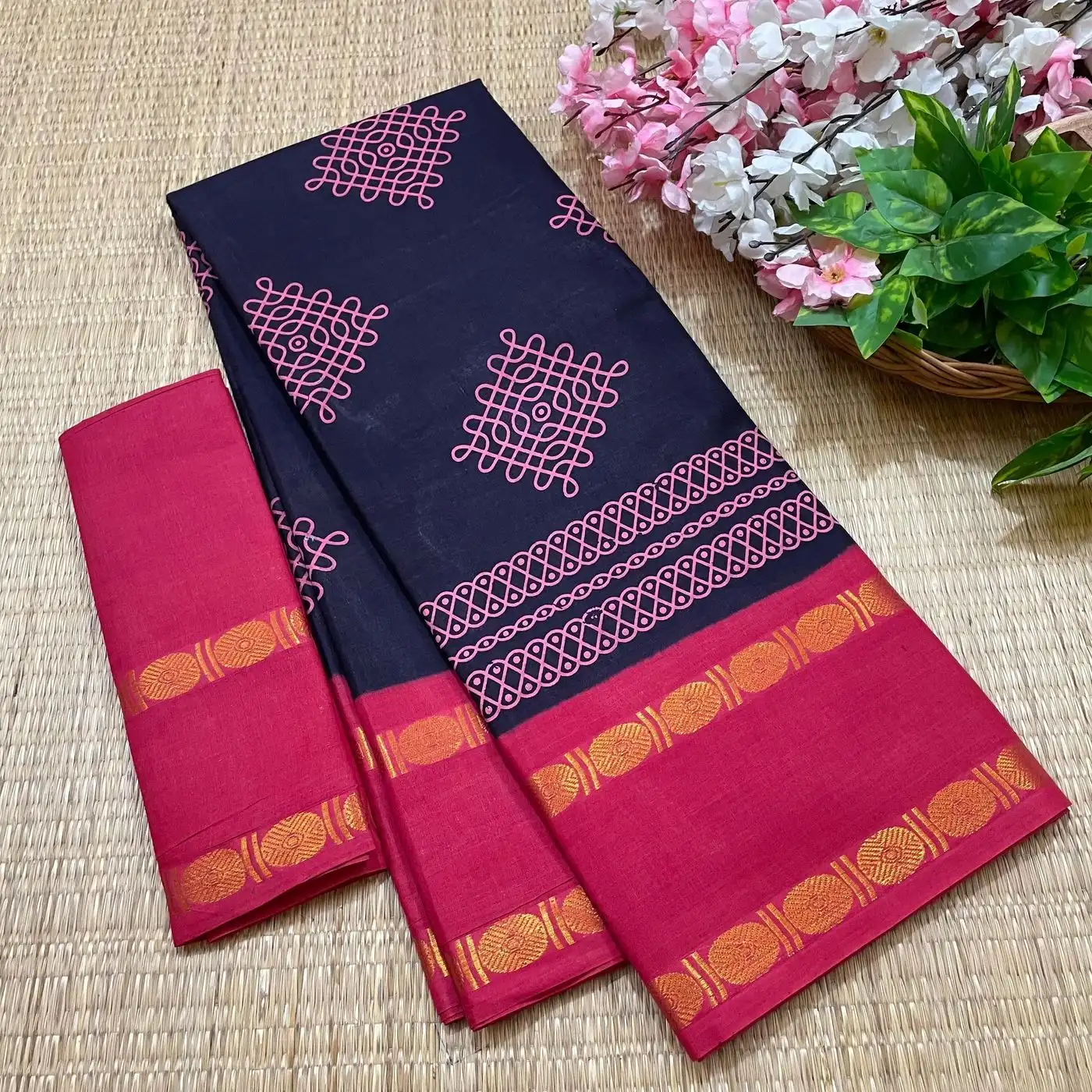 Sungudi Cotton Kolam Printed Sarees 17