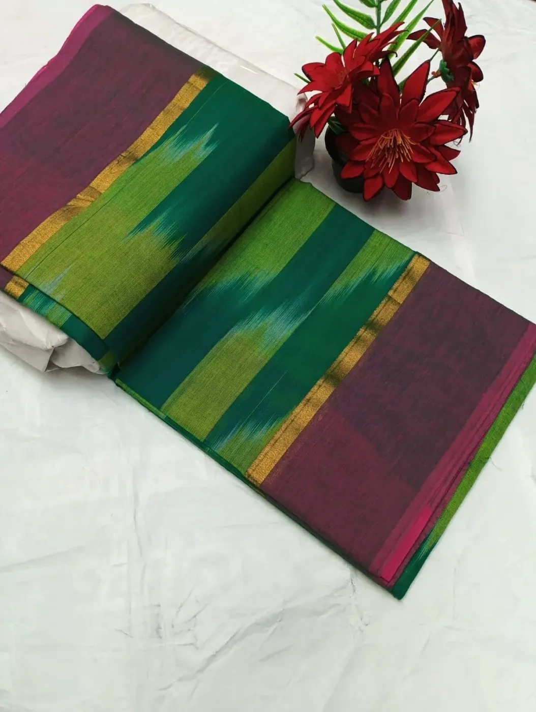 Pochampalli Cotton Sarees
With Blouse 2
