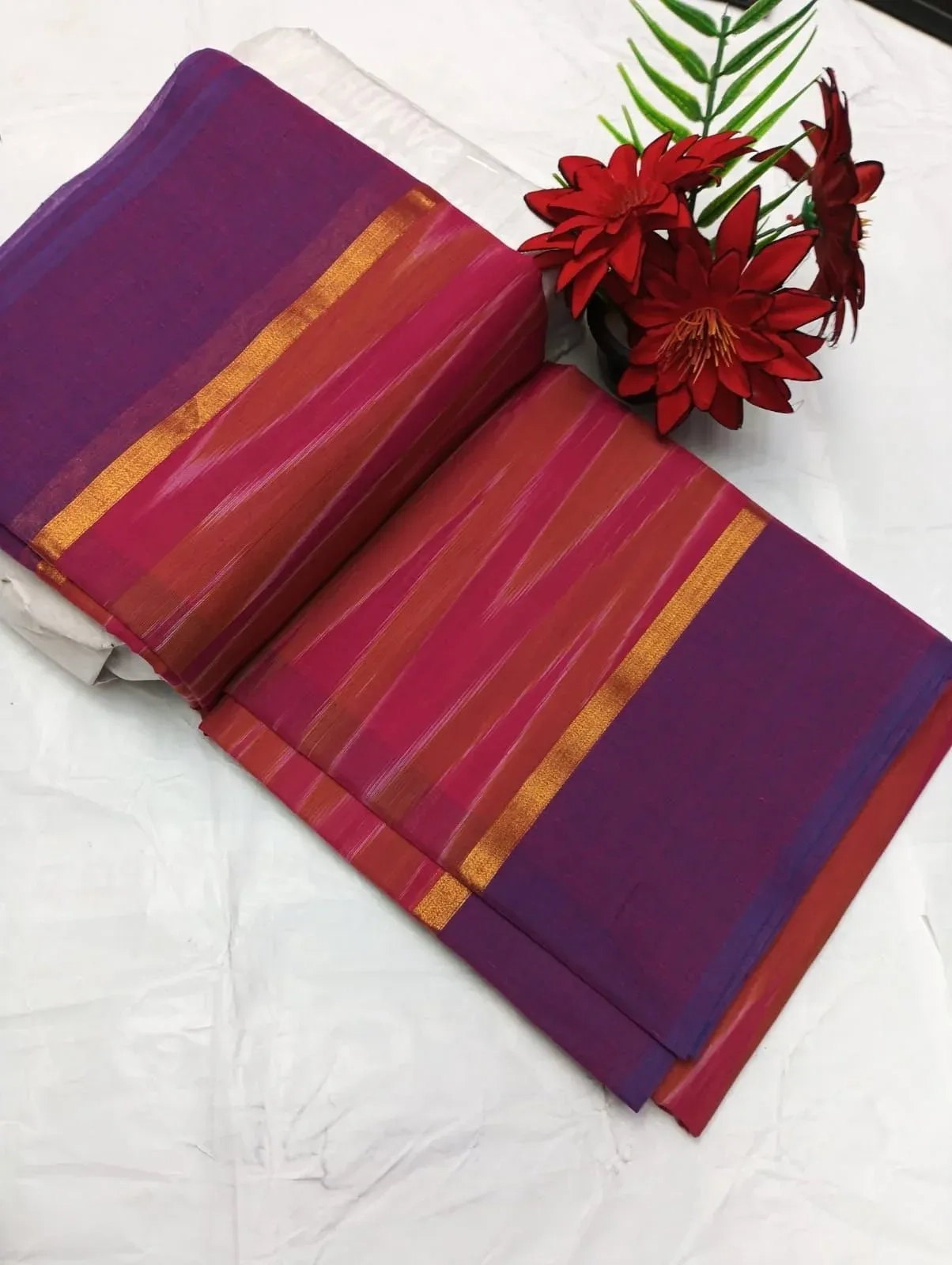 Pochampalli Cotton Sarees
With Blouse 12