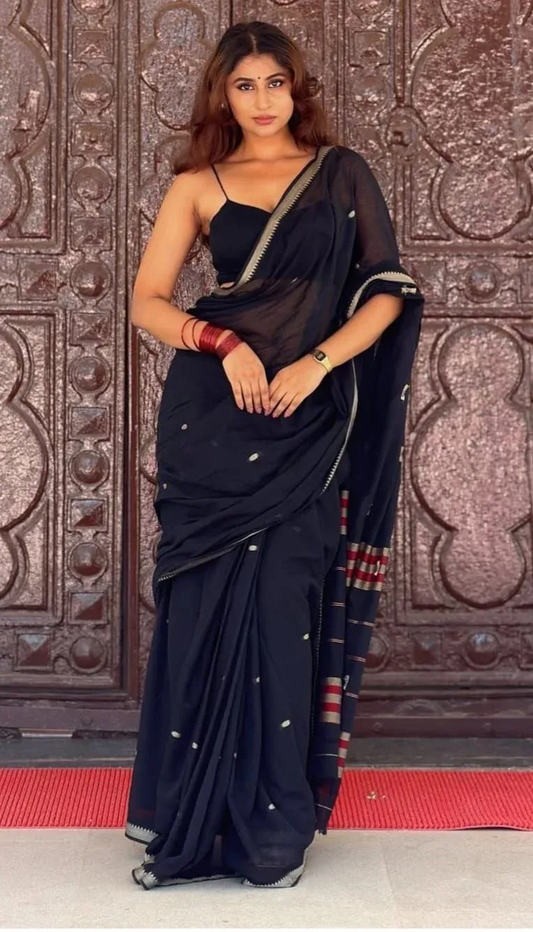 Narayanpet Cotton Plain Sarees 7