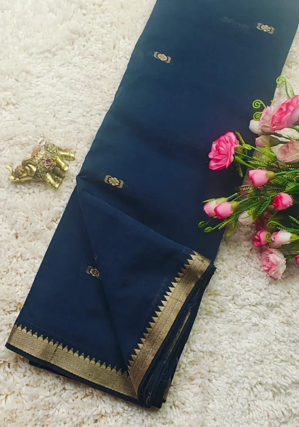Narayanpet Cotton Plain Sarees 19