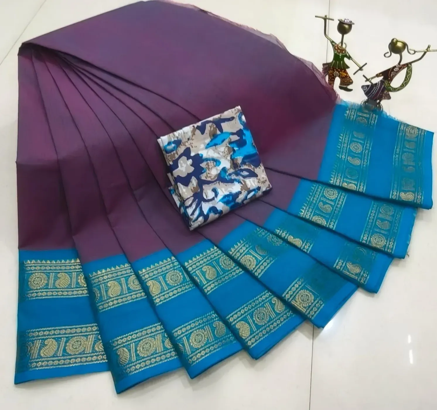 Chettinad Royal Cotton Plain Sarees 8
