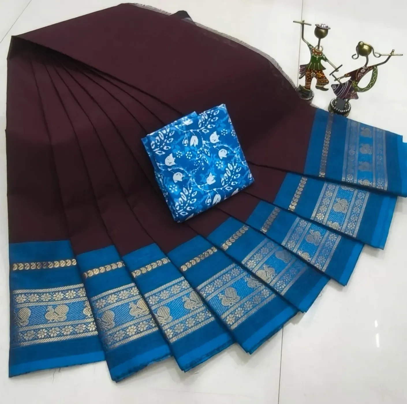 Chettinad Royal Cotton Plain Sarees 16