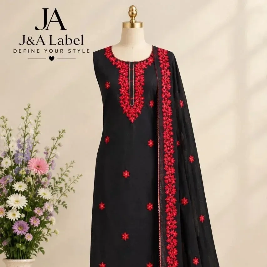 LUCKNOWI CHIKANKARI TOP CRAFTED IN LUXURIOUS MULCHANDERI FABRIC 1