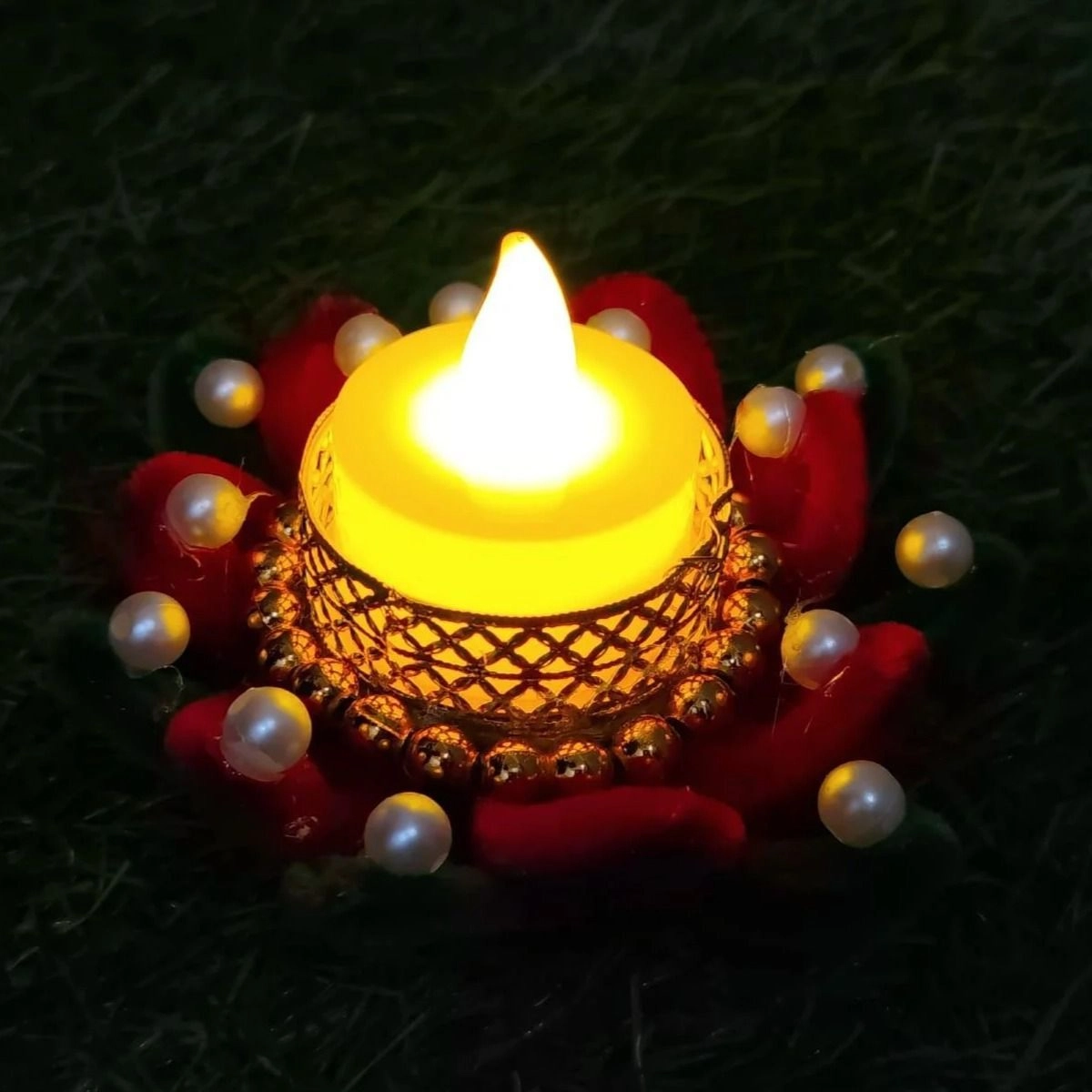 Handcrafted Red & Green Floral Diya Tealight Holder 1